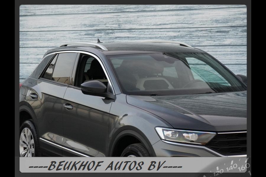 Volkswagen T-Roc 1.5 TSI Sport Automaat Carplay Virtual Dash