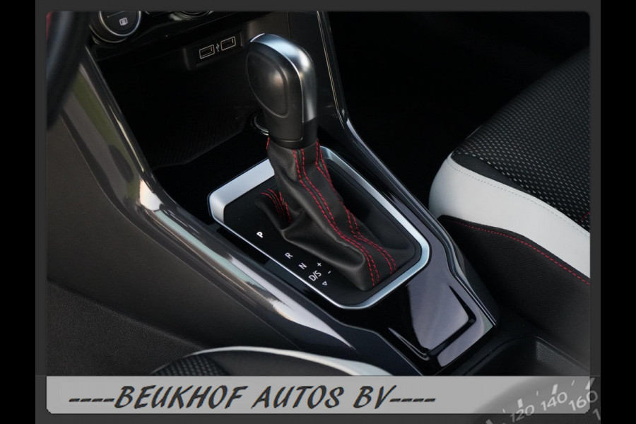 Volkswagen T-Roc 1.5 TSI Sport Automaat Carplay Virtual Dash