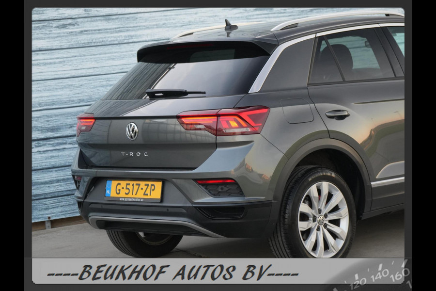 Volkswagen T-Roc 1.5 TSI Sport Automaat Carplay Virtual Dash