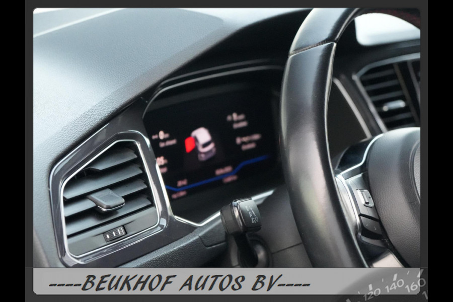 Volkswagen T-Roc 1.5 TSI Sport Automaat Carplay Virtual Dash