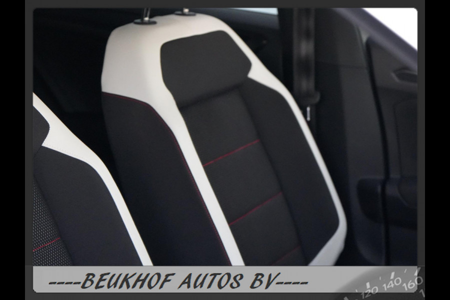 Volkswagen T-Roc 1.5 TSI Sport Automaat Carplay Virtual Dash