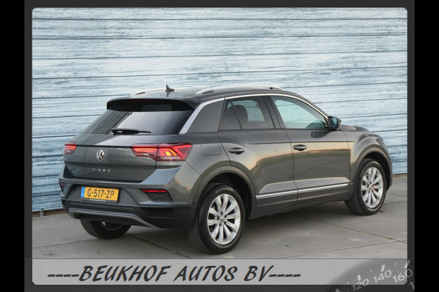 Volkswagen T-Roc 1.5 TSI Sport Automaat Carplay Virtual Dash