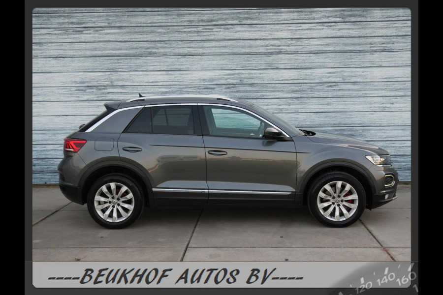 Volkswagen T-Roc 1.5 TSI Sport Automaat Carplay Virtual Dash