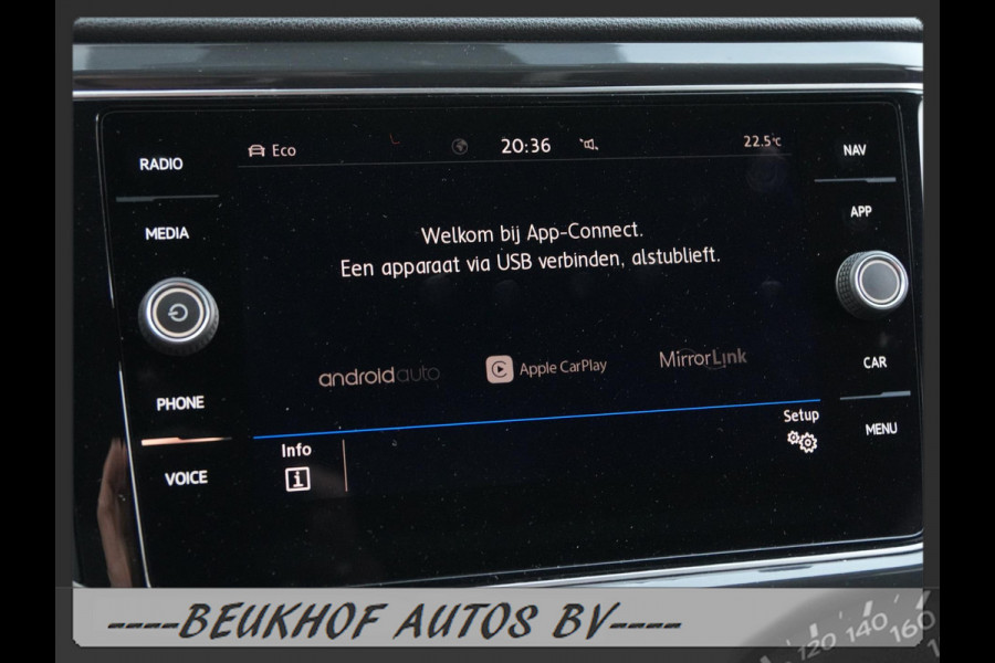 Volkswagen T-Roc 1.5 TSI Sport Automaat Carplay Virtual Dash