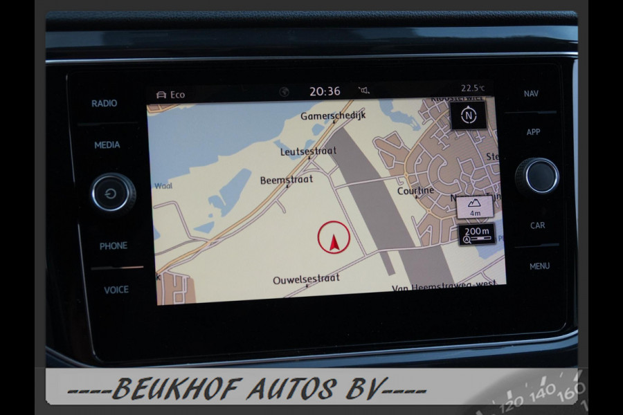 Volkswagen T-Roc 1.5 TSI Sport Automaat Carplay Virtual Dash