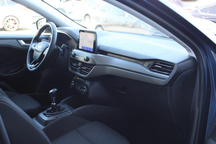 Ford FOCUS Wagon 1.0 EcoBoost Hybrid Titanium Style | Winter Pack | Camera | Navigatie | Cruise control | Privacy glass | NIEUW MODEL