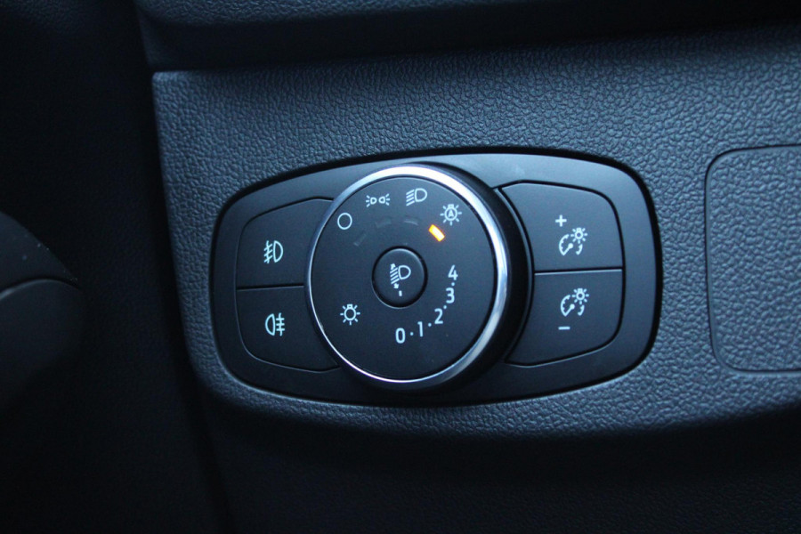 Ford FOCUS Wagon 1.0 EcoBoost Hybrid Titanium Style | Winter Pack | Camera | Navigatie | Cruise control | Privacy glass | NIEUW MODEL