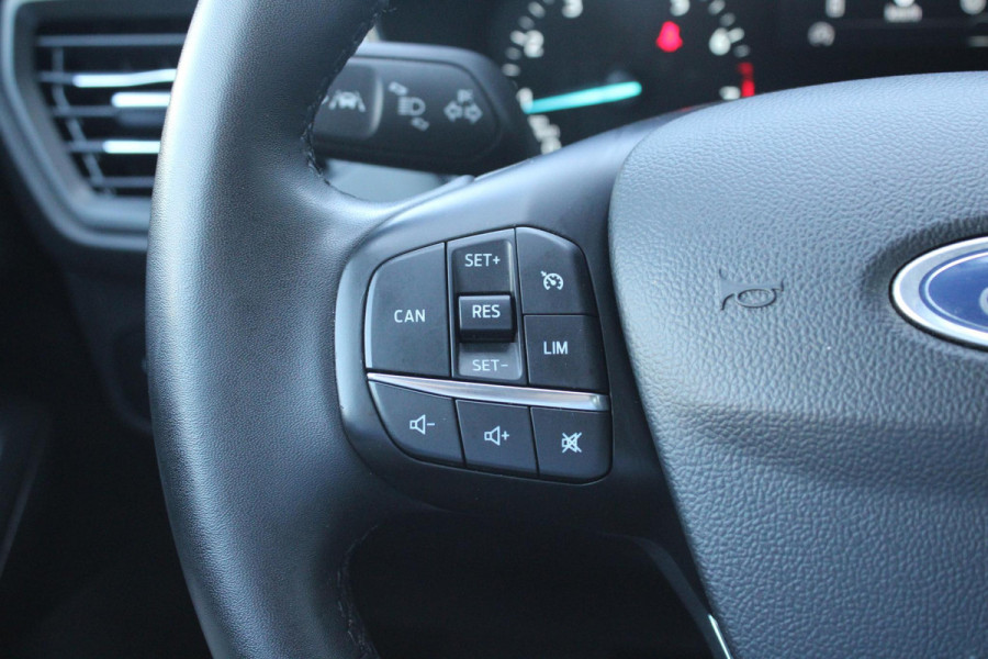 Ford FOCUS Wagon 1.0 EcoBoost Hybrid Titanium Style | Winter Pack | Camera | Navigatie | Cruise control | Privacy glass | NIEUW MODEL