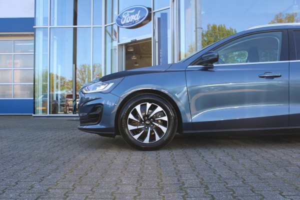 Ford FOCUS Wagon 1.0 EcoBoost Hybrid Titanium Style | Winter Pack | Camera | Navigatie | Cruise control | Privacy glass | NIEUW MODEL