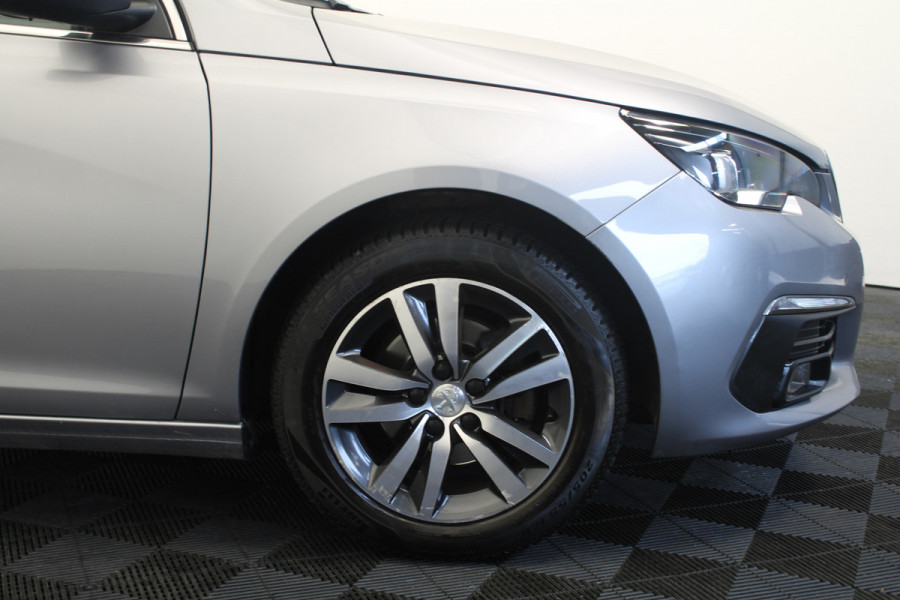Peugeot 308 1.2 PureTech Allure |Navi|Camera|