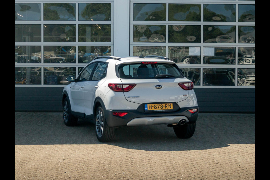 Kia Stonic 1.0 T-GDi DynamicLine | Airco | Camera | Carplay | Cruise | 17" | PDC | Dakrails
