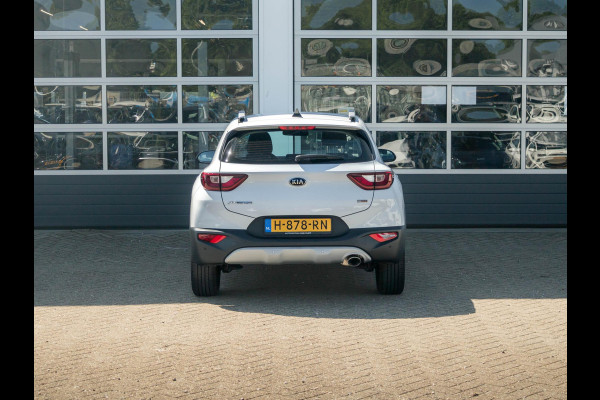 Kia Stonic 1.0 T-GDi DynamicLine | Airco | Camera | Carplay | Cruise | 17" | PDC | Dakrails