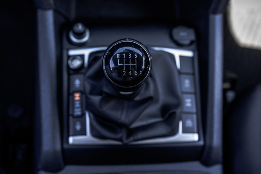 Volkswagen Amarok 3.0 TDI V6 | | X-lang | 5-Persoons | 3T Trekgewicht | Cruise | 4Motion | Airco | Euro 6