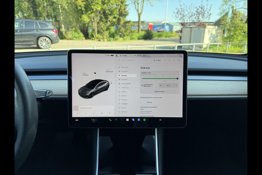 Tesla Model 3 Range Plus RWD | Autopilot | Panorama | Leder |