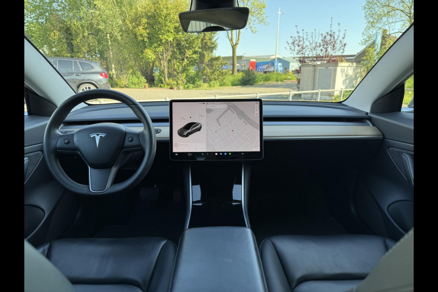 Tesla Model 3 Range Plus RWD | Autopilot | Panorama | Leder |