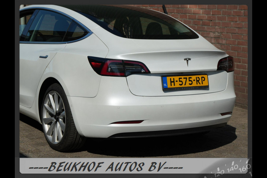 Tesla Model 3 Standard RWD Plus 60 kWh Navi 19inch Pano Cam