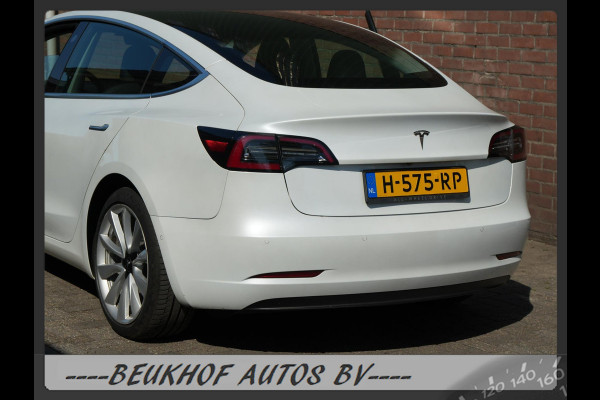 Tesla Model 3 Standard RWD Plus 60 kWh Navi 19inch Pano Cam