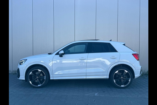 Audi Q2 35 TFSI S Line Automaat / Pano / LED / Keyless / Carplay / Camera