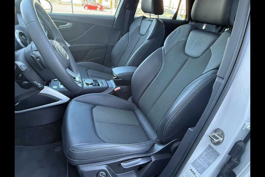 Audi Q2 35 TFSI S Line Automaat / Pano / LED / Keyless / Carplay / Camera
