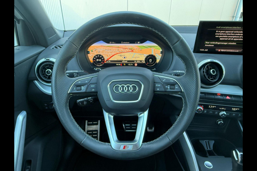 Audi Q2 35 TFSI S Line Automaat / Pano / LED / Keyless / Carplay / Camera
