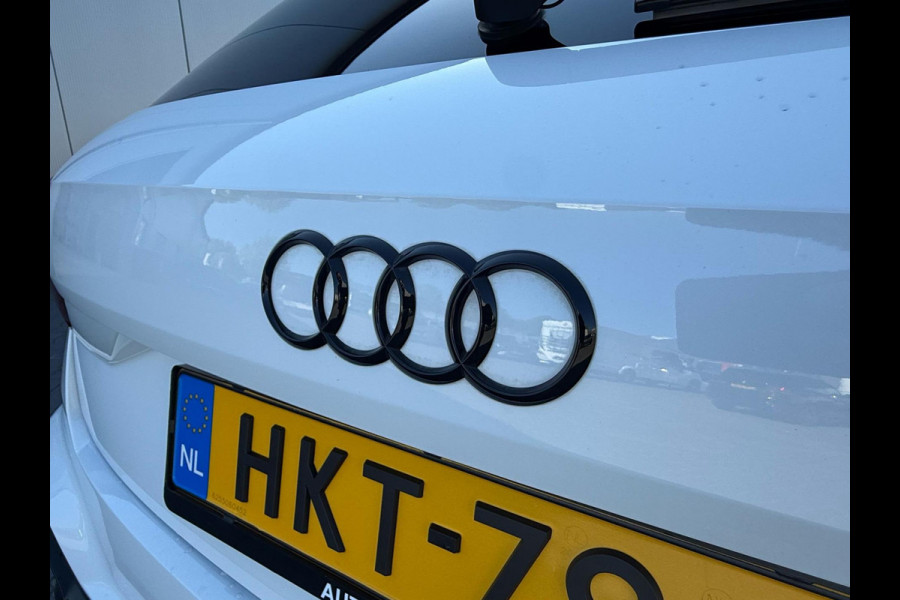 Audi Q2 35 TFSI S Line Automaat / Pano / LED / Keyless / Carplay / Camera
