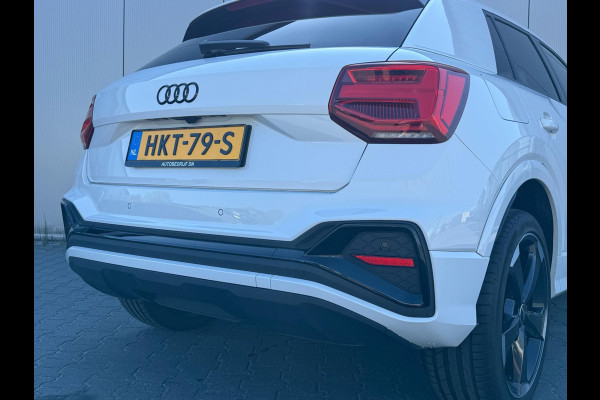 Audi Q2 35 TFSI S Line Automaat / Pano / LED / Keyless / Carplay / Camera