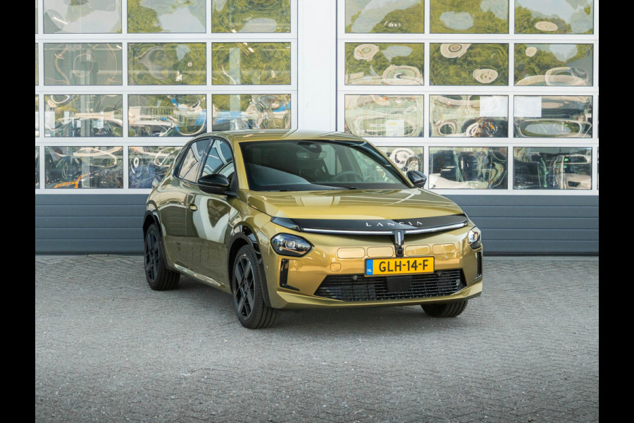 Lancia Ypsilon LX 51 kWh | Clima | Camera | Carplay | Adapt. Cruise | BSM | PDC | LED | Warmtepomp