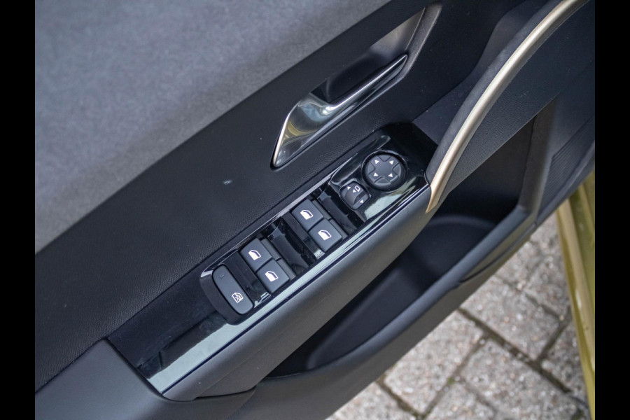 Lancia Ypsilon LX 51 kWh | Clima | Camera | Carplay | Adapt. Cruise | BSM | PDC | LED | Warmtepomp