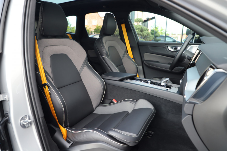 Volvo XC60 2.0 T8 AWD Polestar Engineered | 455PK | Heico | Pano | Keyles-go | Head-up | Bowers&wilkins | Memory | Stuurwielverw. | NL-Auto
