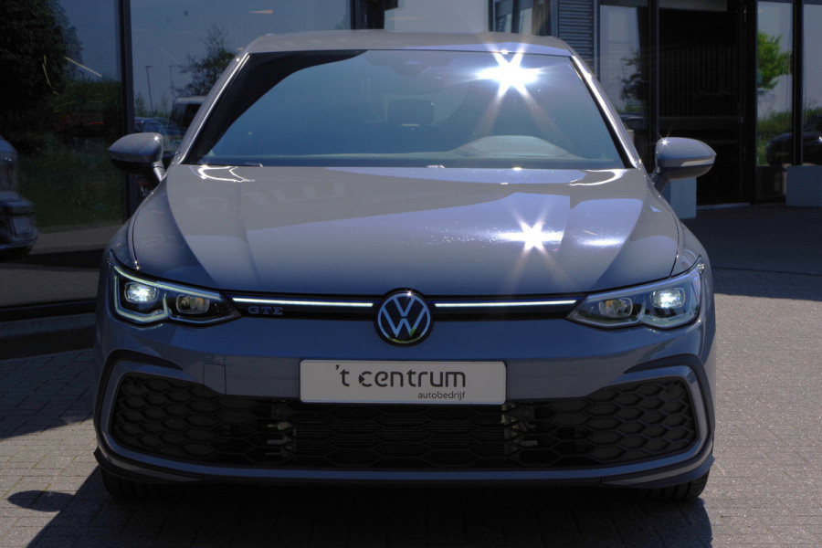 Volkswagen Golf 1.4 eHybrid GTE 245 PK PHEV, Winterpakket, Carplay, Adap. Cruise Control, Sfeerverlichting