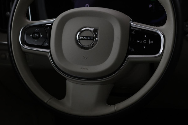 Volvo XC60 2.0 T6 Recharge AWD Inscription | Panoramadak | Trekhaak | Stoel & stuurverwarming | Leder | Carplay | Memory | Keyless | Full LED