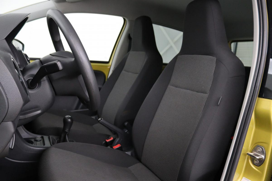 Volkswagen up! 1.0 Take Up! | Airco | Elektrische ramen | Radio | LED | Honey Yellow Metallic