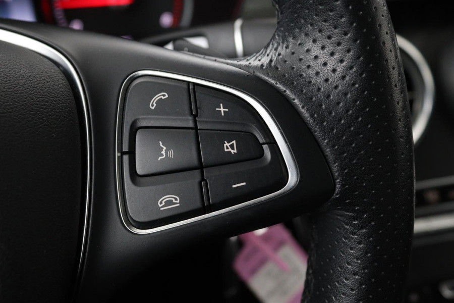 Mercedes-Benz C-Klasse 200 CDI Avantgarde | Adaptive cruise | Stoelverwarming | Carplay | Park Assist | Half leder | Navigatie | Dodehoek detectie | Climate control