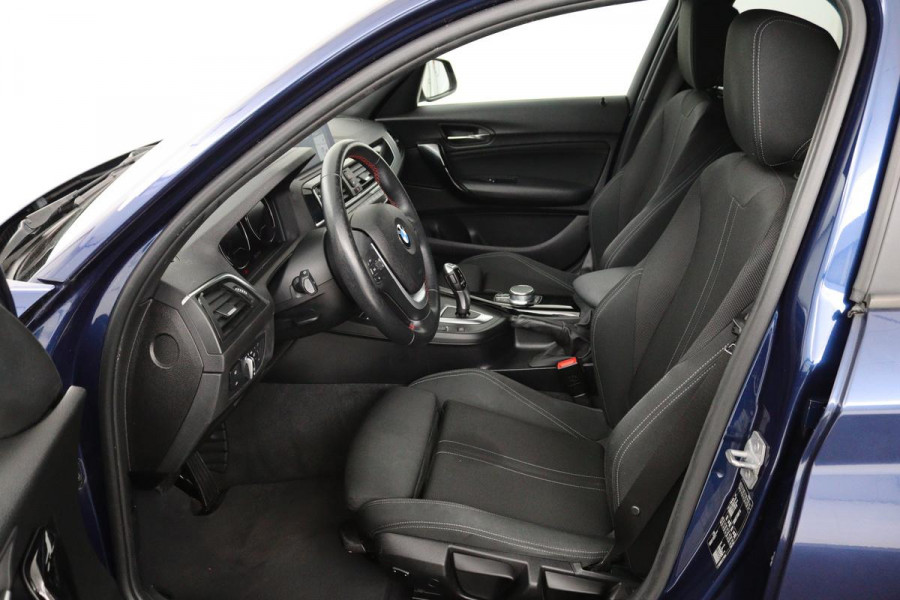 BMW 1-serie 118i Sport Line Edition | Full LED | Sportstoelen | Navigatie | Climate control | Parkeerhulp | Cruise control