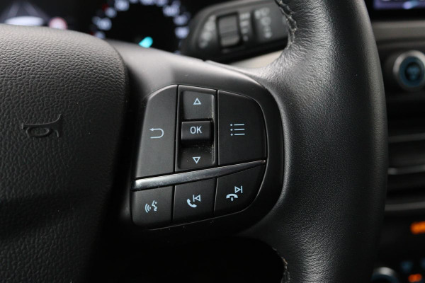 Ford Focus 1.5 EcoBoost Titanium | Stoel & stuurverwarming | Adaptive cruise | Full LED | Camera | Trekhaak | Carplay | Climate control