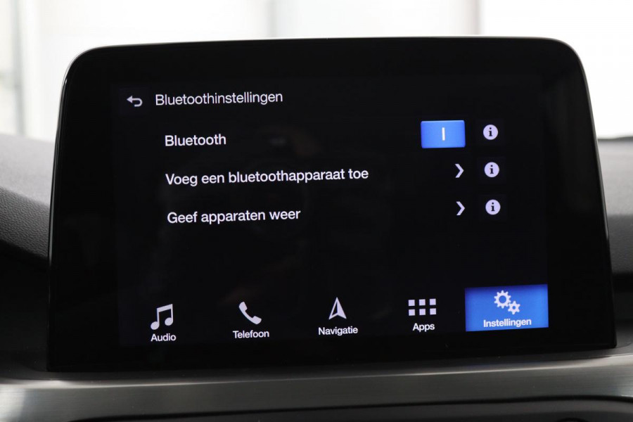 Ford Focus 1.5 EcoBoost Titanium | Stoel & stuurverwarming | Adaptive cruise | Full LED | Camera | Trekhaak | Carplay | Climate control