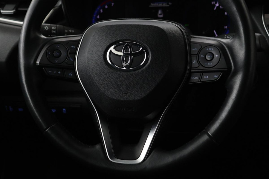 Toyota Corolla 1.8 Hybrid Business Plus | Stoelverwarming | Trekhaak | Adaptive cruise | Camera | Carplay | Full LED | Navigatie | Climate control | Stuurverwarning