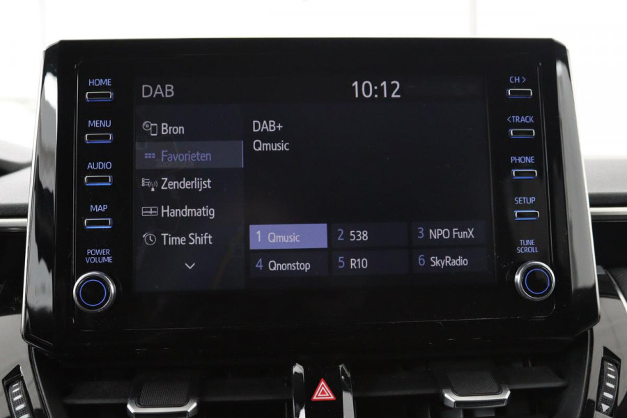 Toyota Corolla 1.8 Hybrid Business Plus | Stoelverwarming | Trekhaak | Adaptive cruise | Camera | Carplay | Full LED | Navigatie | Climate control | Stuurverwarning