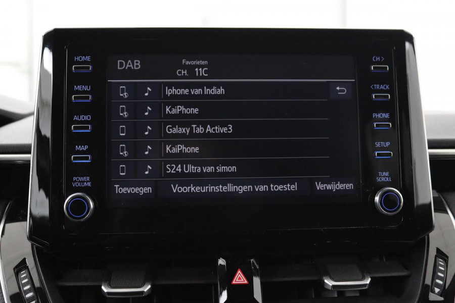 Toyota Corolla 1.8 Hybrid Business Plus | Stoelverwarming | Trekhaak | Adaptive cruise | Camera | Carplay | Full LED | Navigatie | Climate control | Stuurverwarning