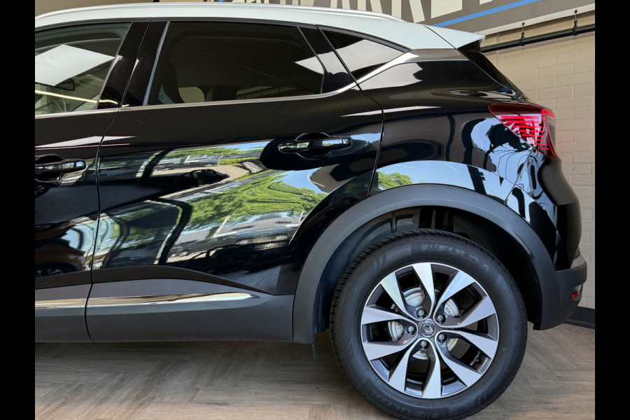 Renault Captur 1.3 TCe 140PK Intens | Groot Navi | ACC | Bose | Stoel, stuur en voorruitverwarming | Camera | Dealer onderhouden!