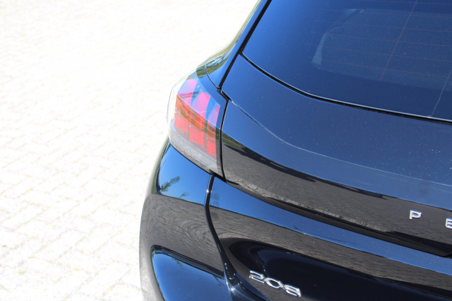 Peugeot 208 1.2 PureTech Active Pack | Trekhaak | Stoelverwarming