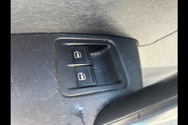 Volkswagen Caddy 1.4 TGI L2H1 EcoFuel Maxi Comfortline AIRCO I MULTIMEDIA I CRUISE CONTROL I 1e EIGENAAR I COMPLETE ONDERHOUDSHISTORIE 220 VOLT INSTALLATIE MET INVERTER
