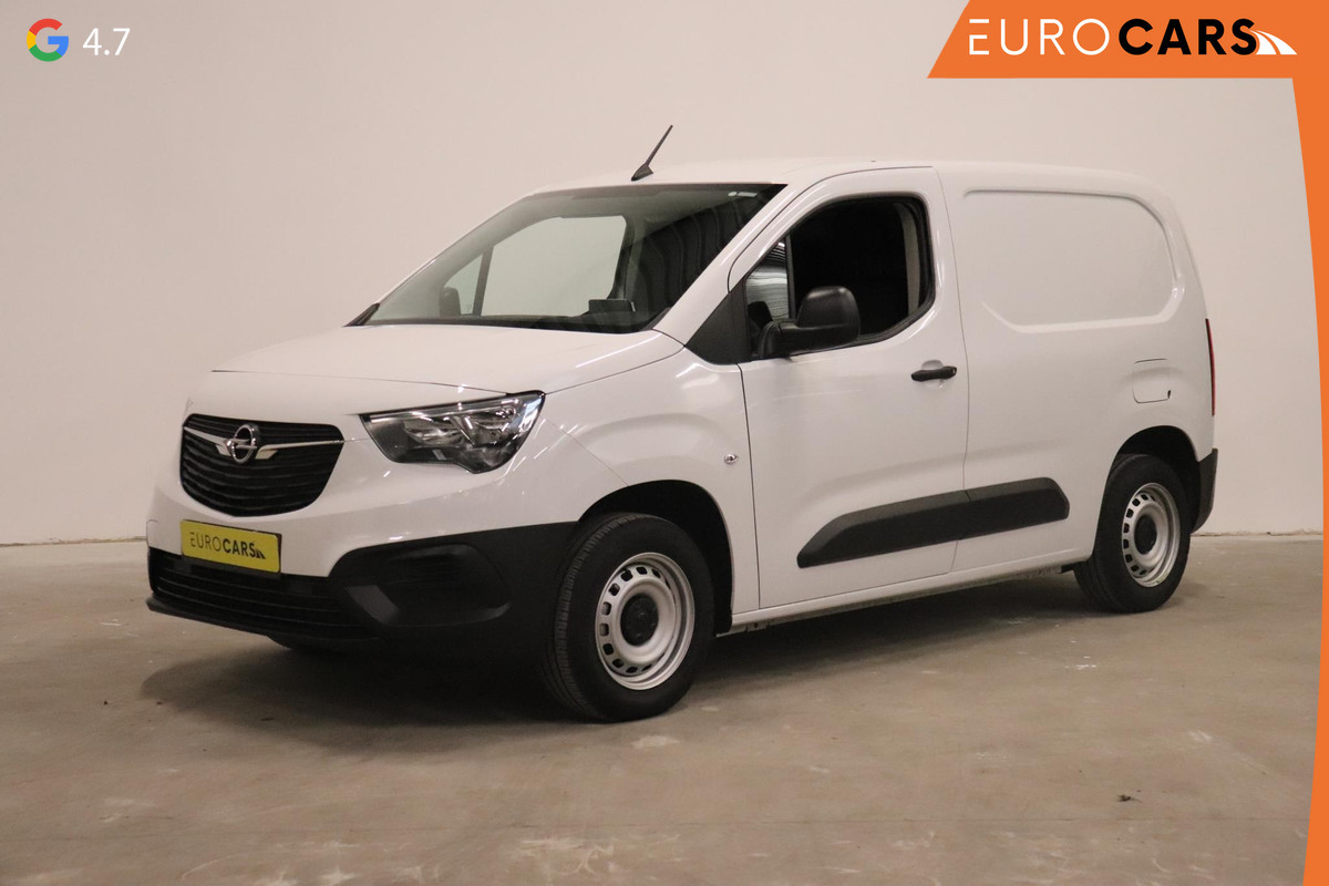 Opel Combo 1.5D 102pk L1H1 3-zits Navigatie Trekhaak Airco Parkeer sensoren Betimmering Opel Combo 1.5D 102pk L1H1 3-zits Navigatie Trekhaak Airco Parkeer sensoren Betimmering