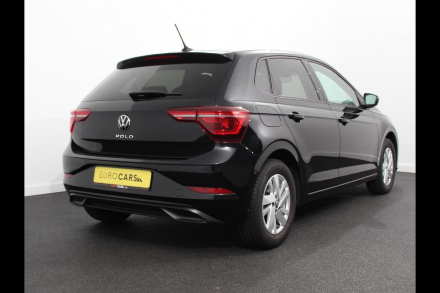 Volkswagen Polo 1.0 TSI 110pk DSG Style Navigatie Apple Carplay/ Android Auto Parkeersensoren Adaptive Cruise Control Blind Spot Assist Stoelverwarming Ledverlichting Climate Control