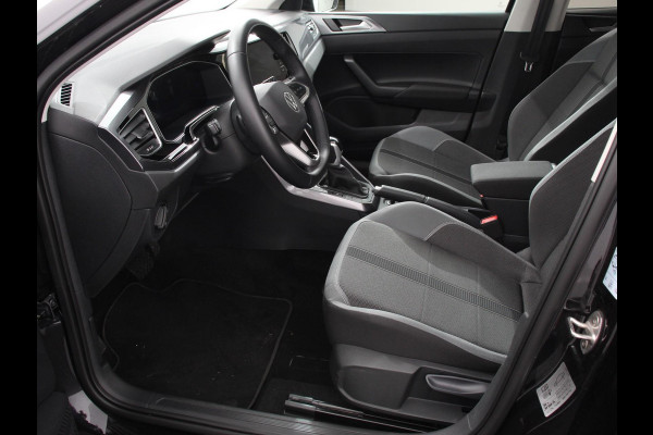 Volkswagen Polo 1.0 TSI 110pk DSG Style Navigatie Apple Carplay/ Android Auto Parkeersensoren Adaptive Cruise Control Blind Spot Assist Stoelverwarming Ledverlichting Climate Control