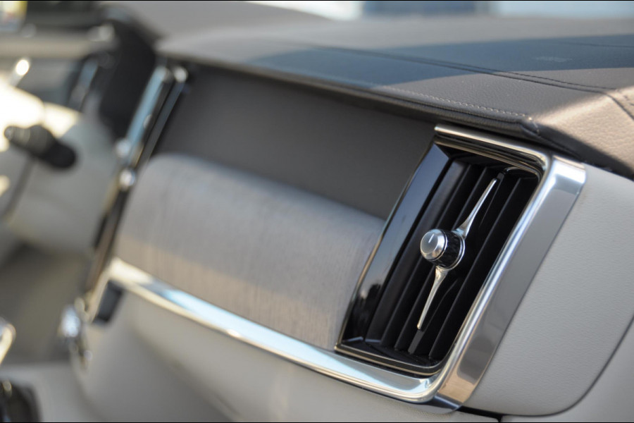 Volvo V90 T6 350PK Automaat Ultra Bright / Stoelmassage / Stoelventilatie en verwarming / Luchtvering / 360 Camera / Nappaleder / Head-up display / Apple Carplay / BLIS /