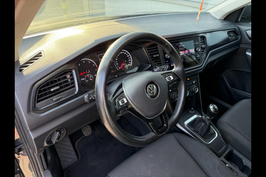 Volkswagen T-Roc 1.0 TSI Style | ACC | DAB | PDC | Stoelverw.