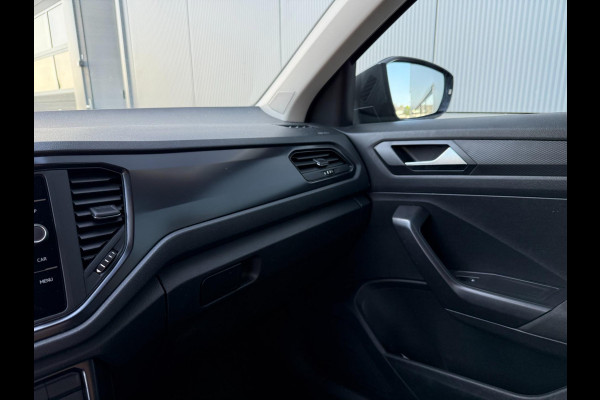 Volkswagen T-Roc 1.0 TSI Style | ACC | DAB | PDC | Stoelverw.