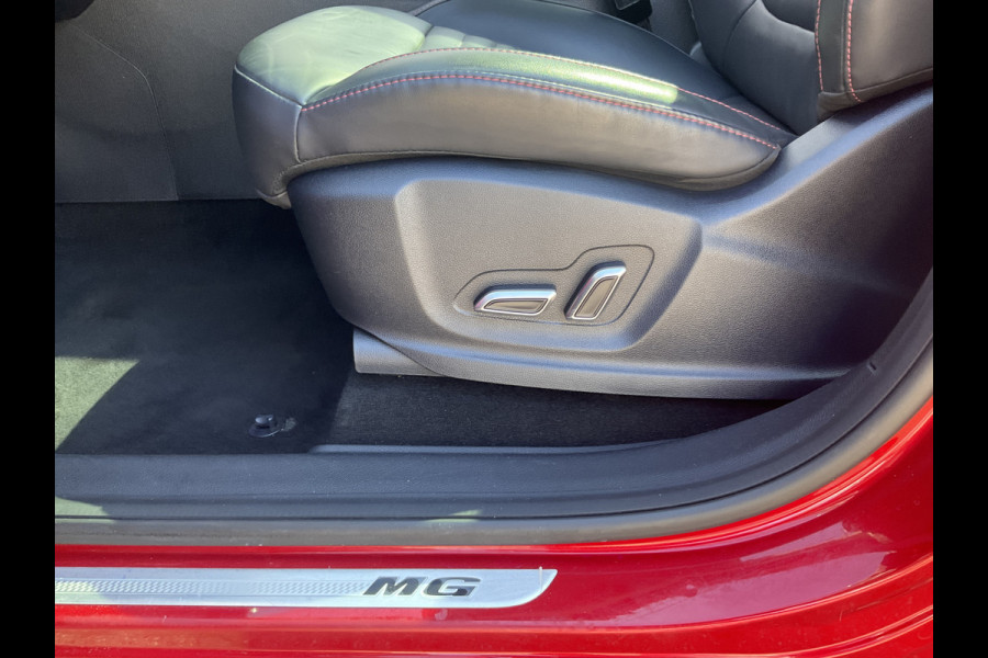 MG EHS 1.5 TGDI Luxury Pano.dak Leder Nav 360cam sfeerverl PHEV Vol opties!