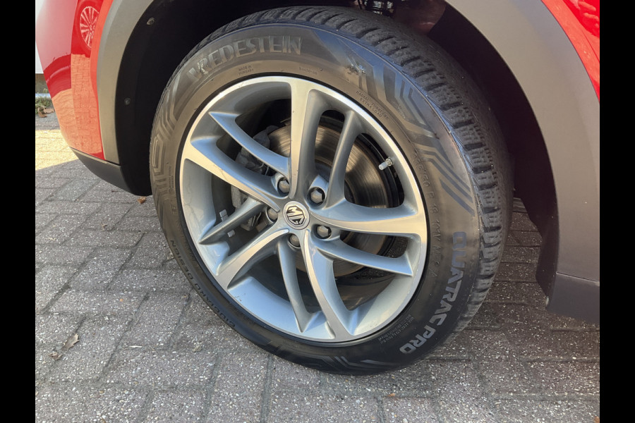 MG EHS 1.5 TGDI Luxury Pano.dak Leder Nav 360cam sfeerverl PHEV Vol opties!
